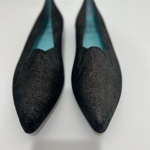 THIERRY RABOTIN POINTED TOE FLAT. 8.5. Black with sparkles. Almost New Condition